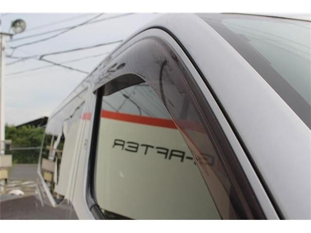 NISSAN NV350 CARAVAN 2018