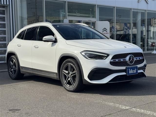 MERCEDES BENZ MERCEDES BENZ GLA class 2020