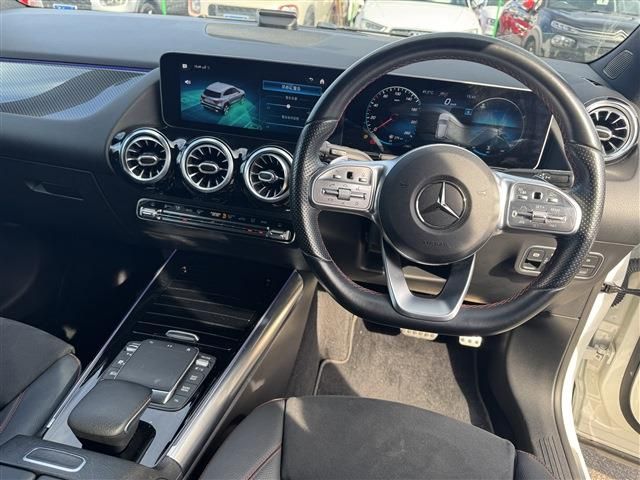 MERCEDES BENZ MERCEDES BENZ GLA class 2020