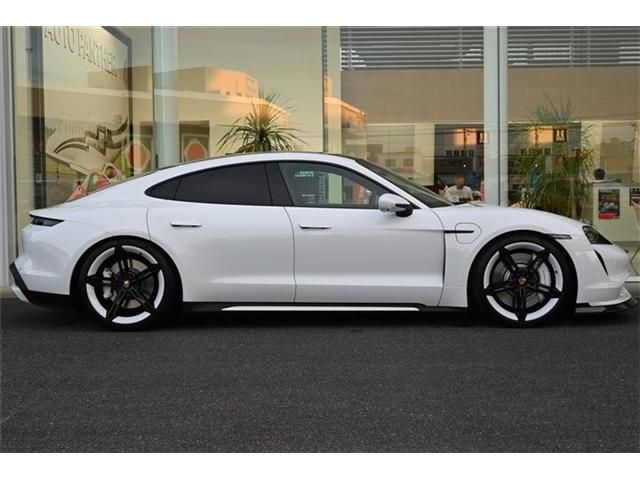 PORSCHE PORSCHE Taycan 2022