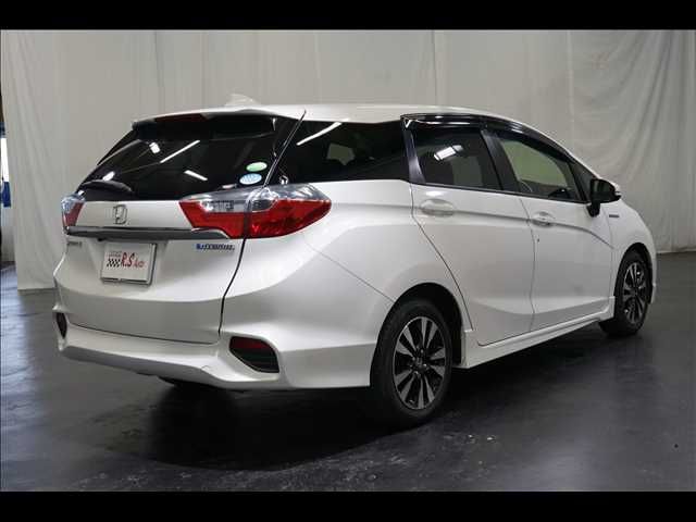 HONDA SHUTTLE HYBRID 2019