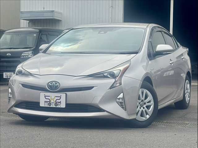 TOYOTA PRIUS 2016