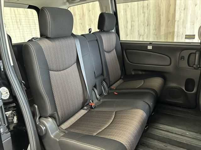 NISSAN SERENA  S-HYBRID 2014