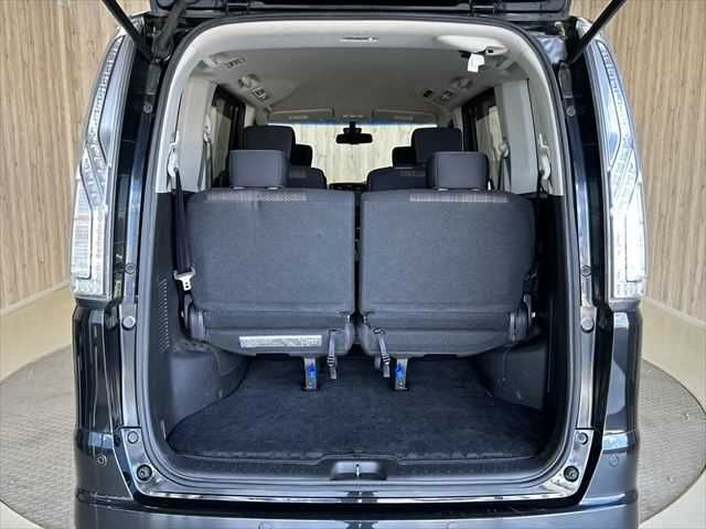 NISSAN SERENA  S-HYBRID 2014