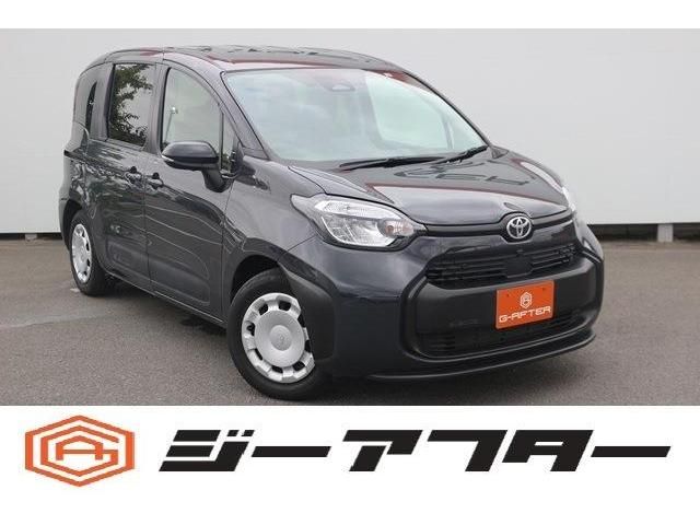 TOYOTA SIENTA HYBRID 2022