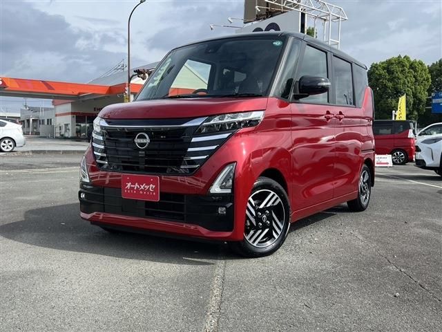 NISSAN ROOX 2024