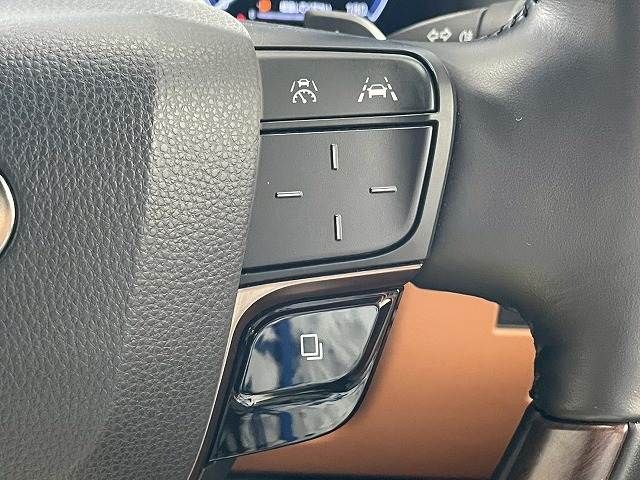 TOYOTA VELLFIRE  HYBRID 2024