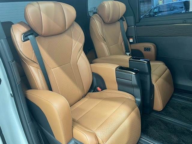 TOYOTA VELLFIRE  HYBRID 2024