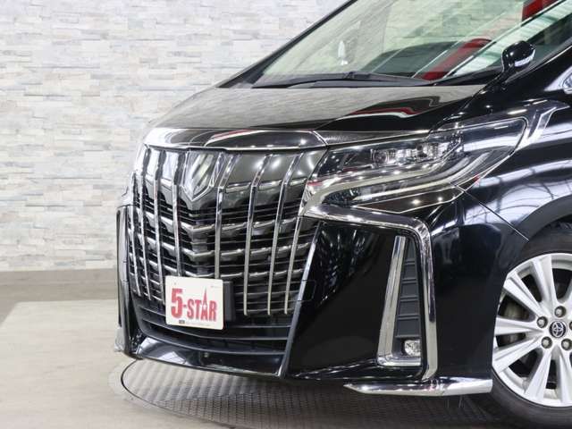 TOYOTA ALPHARD 2018