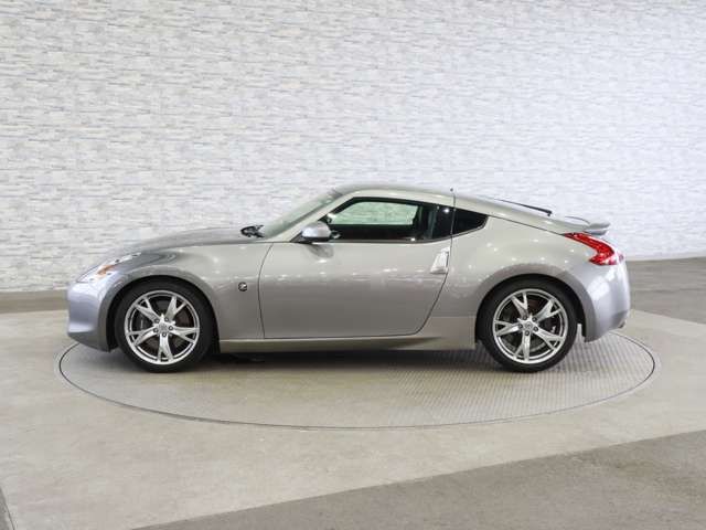 NISSAN FAIRLADY Z 2009