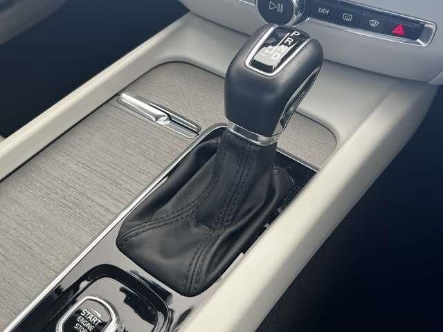 VOLVO VOLVO V60 CROSS COUNTRY 2020