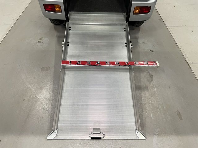 DAIHATSU HIJET CARGO 2012