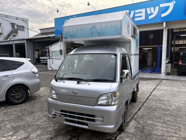DAIHATSU HIJET truck 4WD 2012
