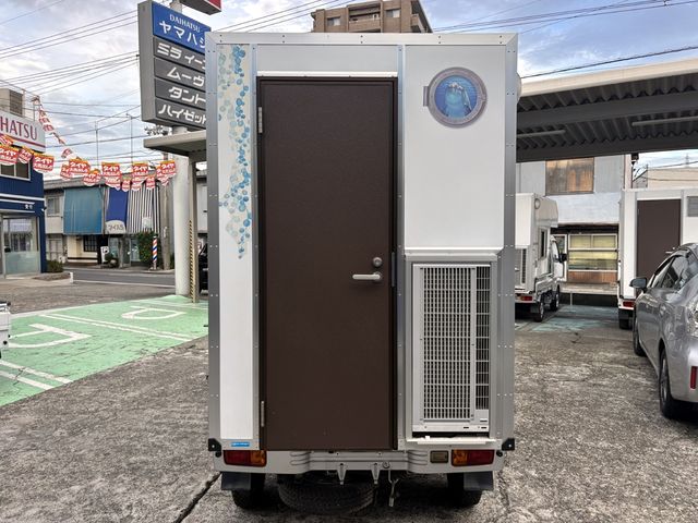 DAIHATSU HIJET truck 4WD 2012