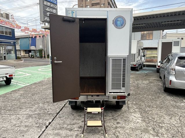 DAIHATSU HIJET truck 4WD 2012