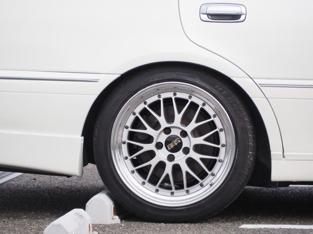 TOYOTA CROWN sedan 2002