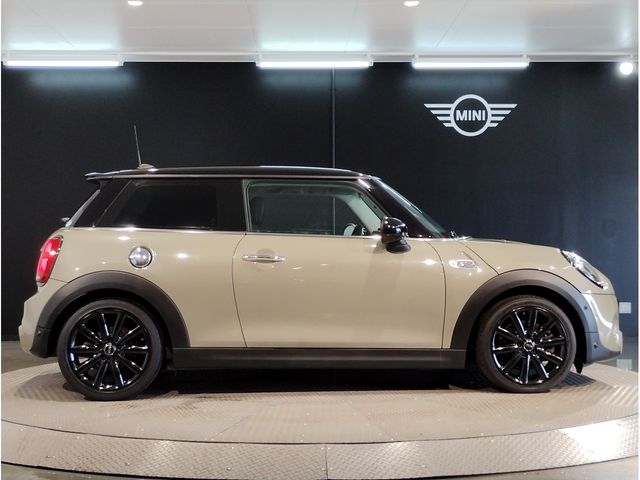 BMW MINI COOPER S 2018