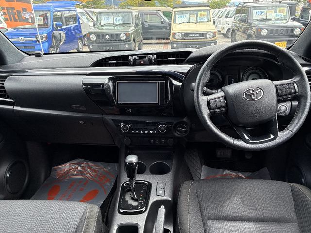 TOYOTA HILUX 4WD 2020