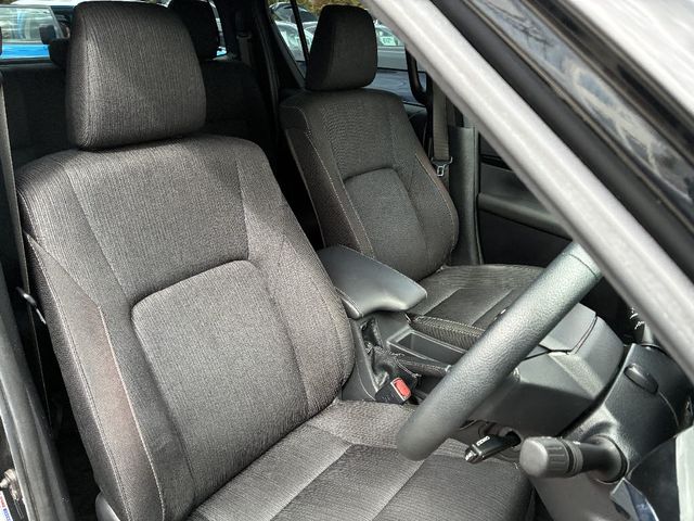 TOYOTA HILUX 4WD 2020