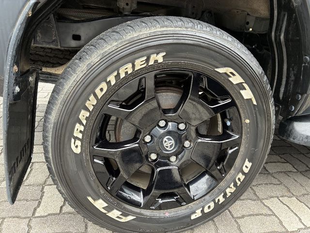 TOYOTA HILUX 4WD 2020