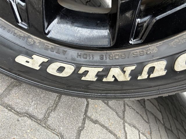 TOYOTA HILUX 4WD 2020