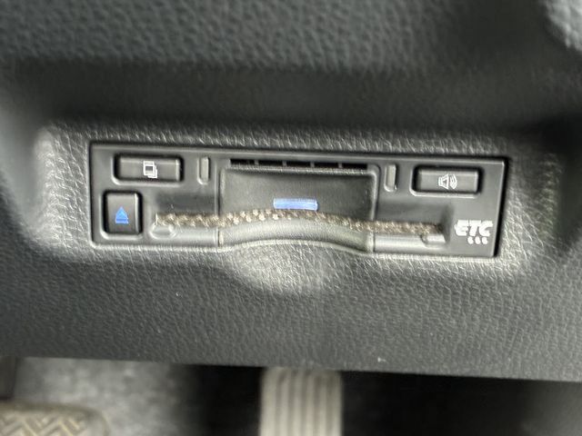 TOYOTA SIENTA HYBRID 2023