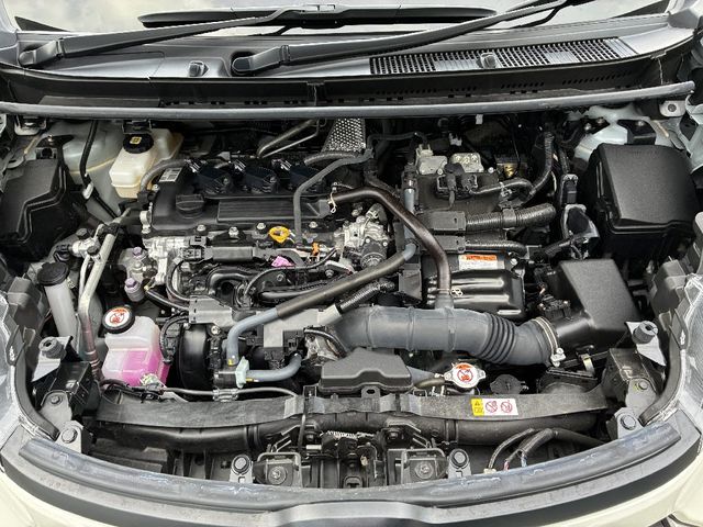 TOYOTA SIENTA HYBRID 2022