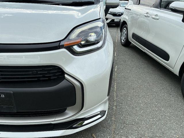 TOYOTA SIENTA HYBRID 2022