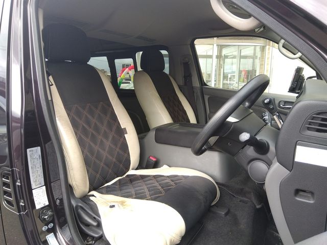 NISSAN NV350 CARAVAN 4WD 2013