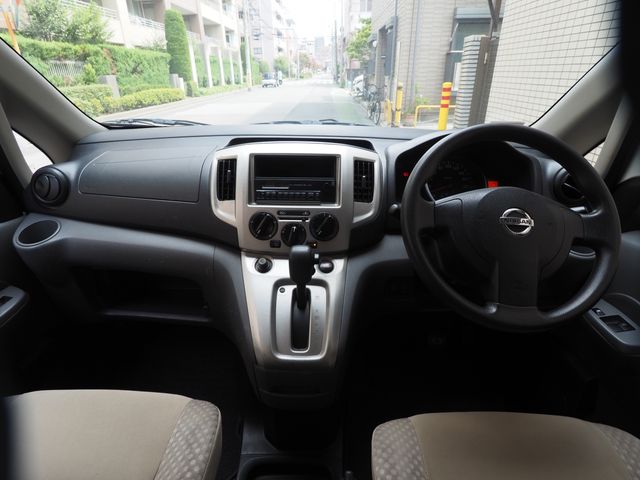 NISSAN NV200 VANETTE van 2012