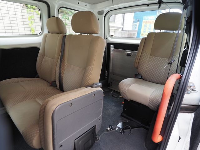 NISSAN NV200 VANETTE van 2012