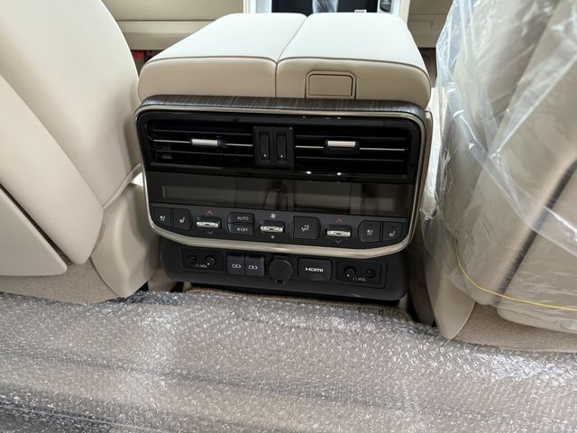 TOYOTA LANDCRUISER wagon 2024