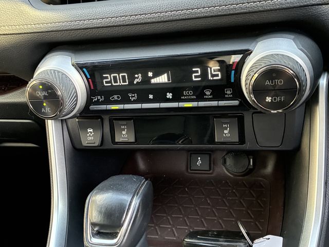 TOYOTA RAV4 4WD 2020