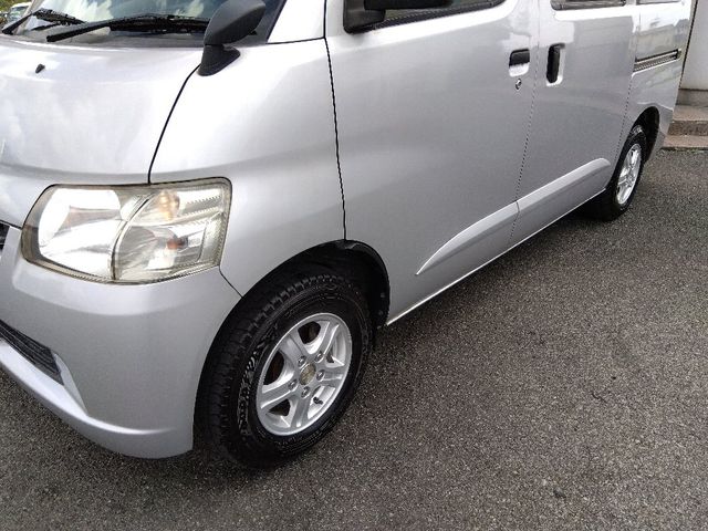 TOYOTA LITEACE van 4WD 2014