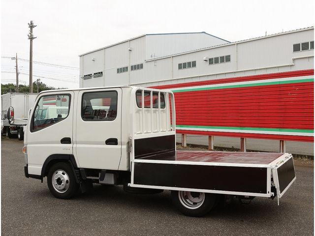 MITSUBISHI CANTER 2020