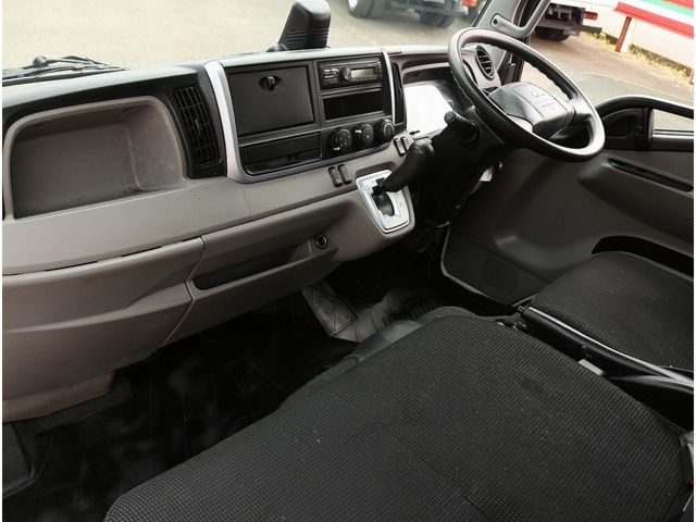 MITSUBISHI CANTER 2020