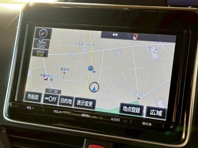 TOYOTA NOAH HYBRID 2018