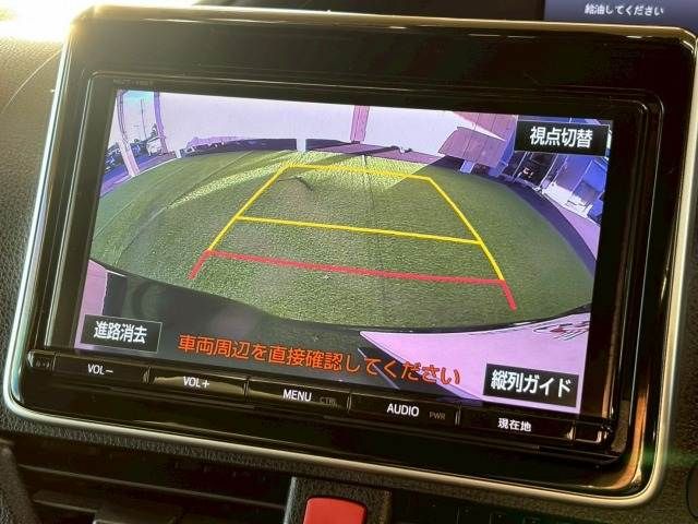 TOYOTA NOAH HYBRID 2018