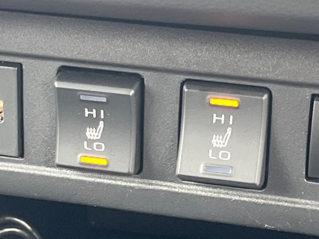 TOYOTA COROLLA CROSS HYBRID 2022