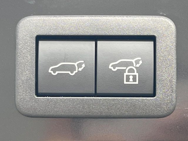 TOYOTA COROLLA CROSS HYBRID 2022