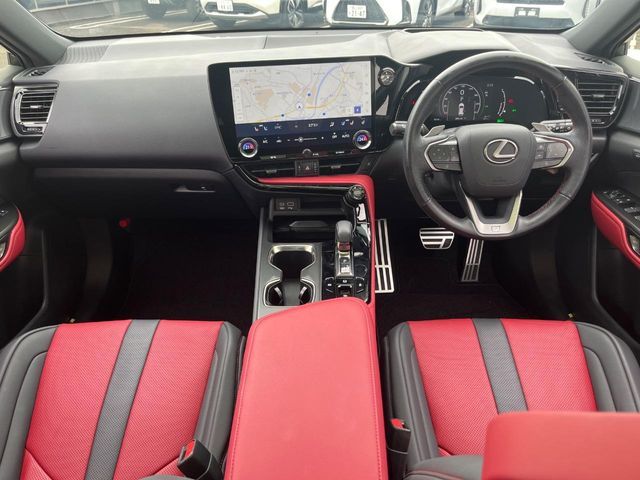 TOYOTA LEXUS NX350h 2022
