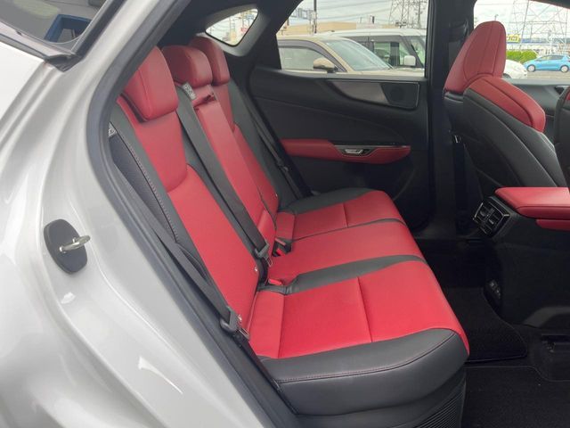 TOYOTA LEXUS NX350h 2022