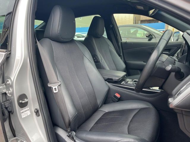 TOYOTA CROWN sedan hybrid 2021