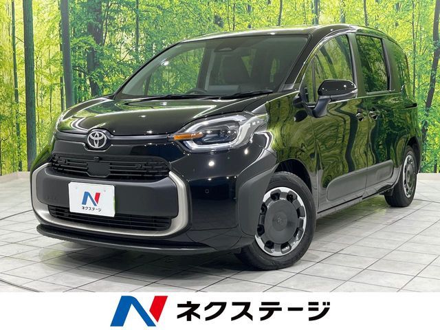 TOYOTA SIENTA HYBRID 2024