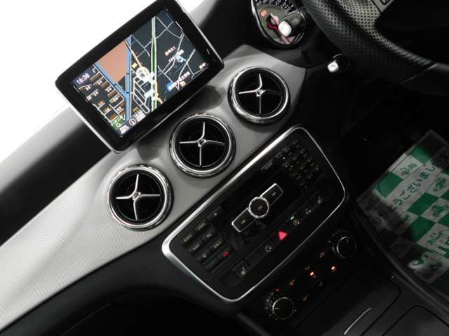 MERCEDES BENZ MERCEDES BENZ GLA class 2015