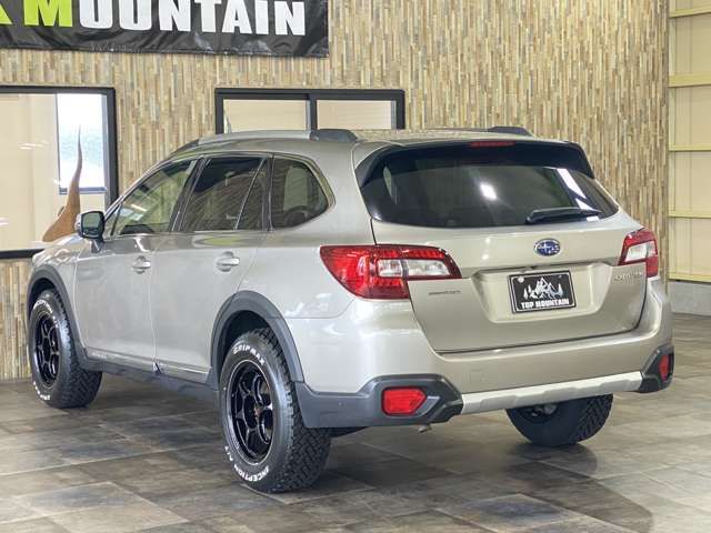 SUBARU LEGACY OUTBACK 2015