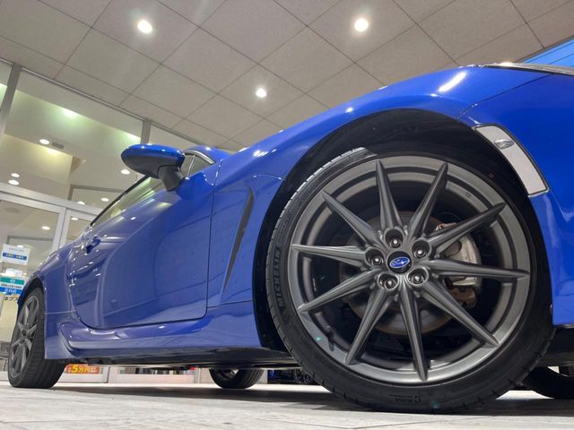 SUBARU BRZ 2021