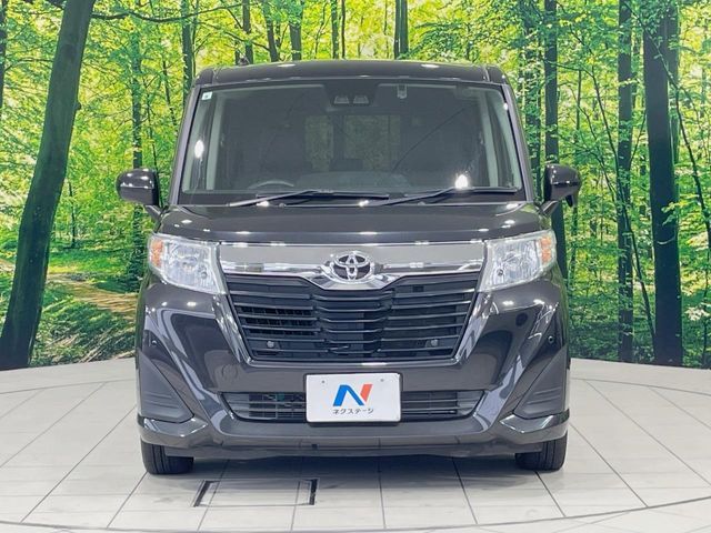 TOYOTA ROOMY 2019
