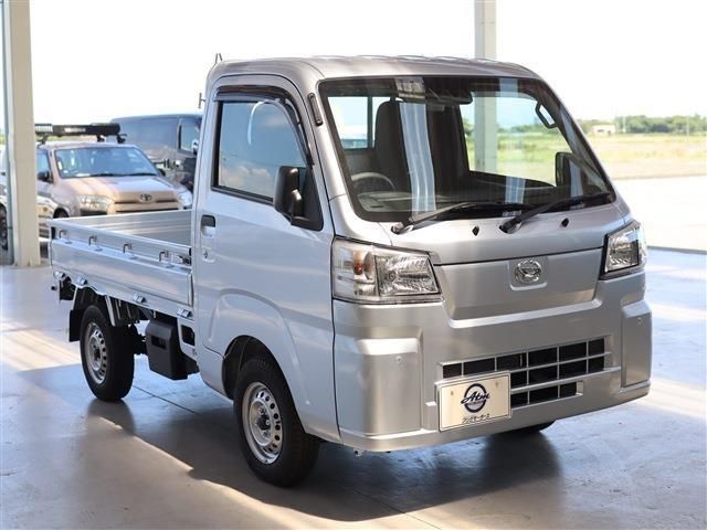 DAIHATSU HIJET truck 4WD 2025