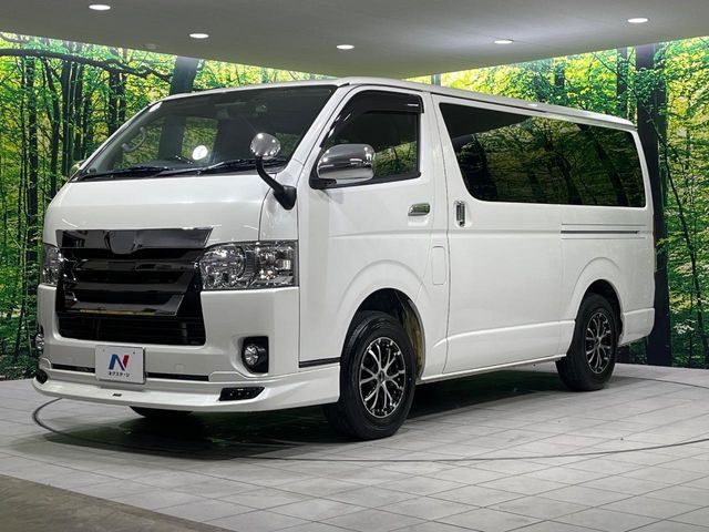 TOYOTA HIACE van 4WD 2018